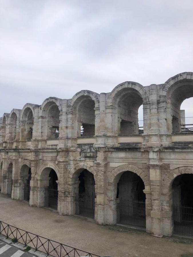 Entre Les Arenes Et La Major